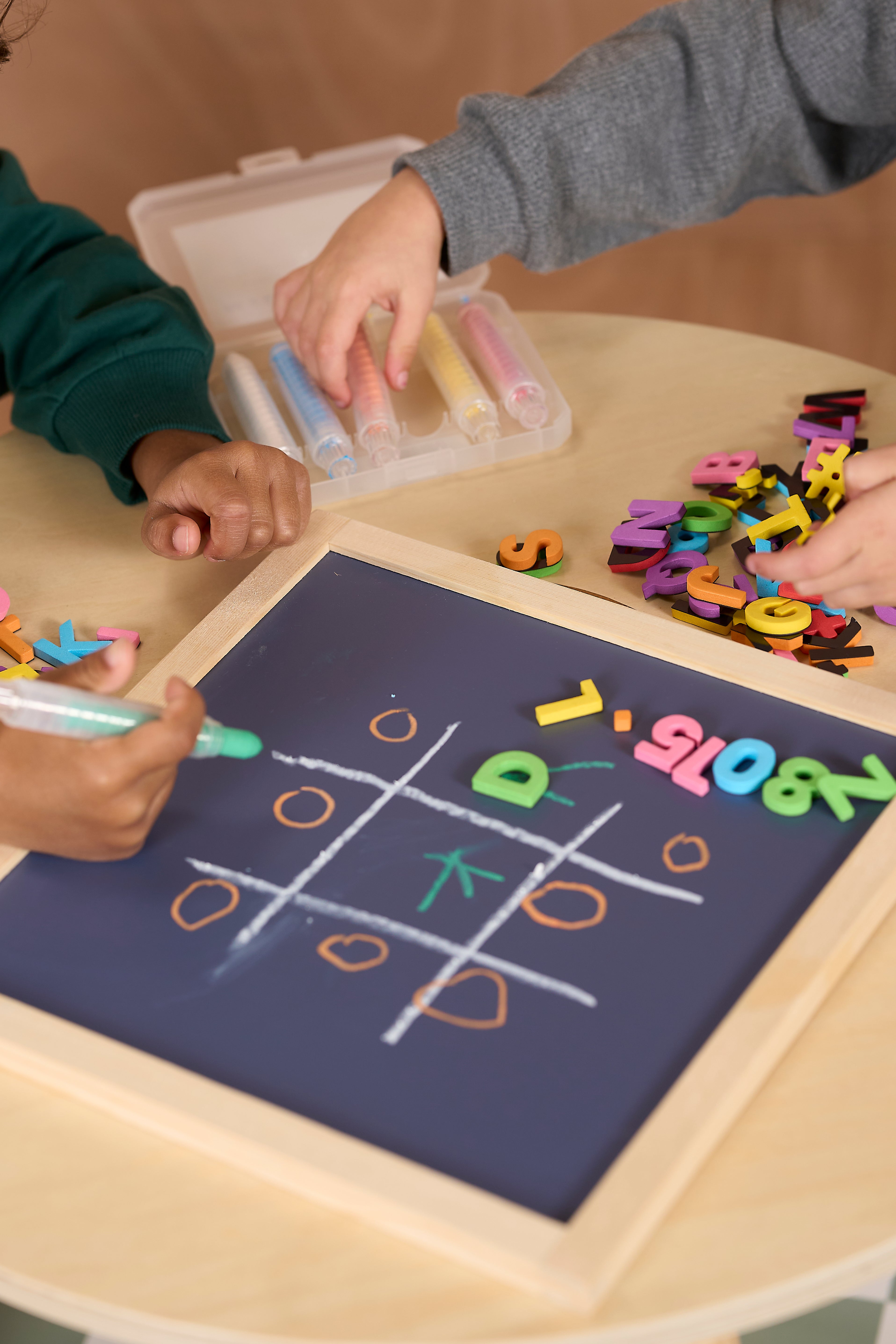 6-Piece Twist-up Chalk Set - Multi Coloured