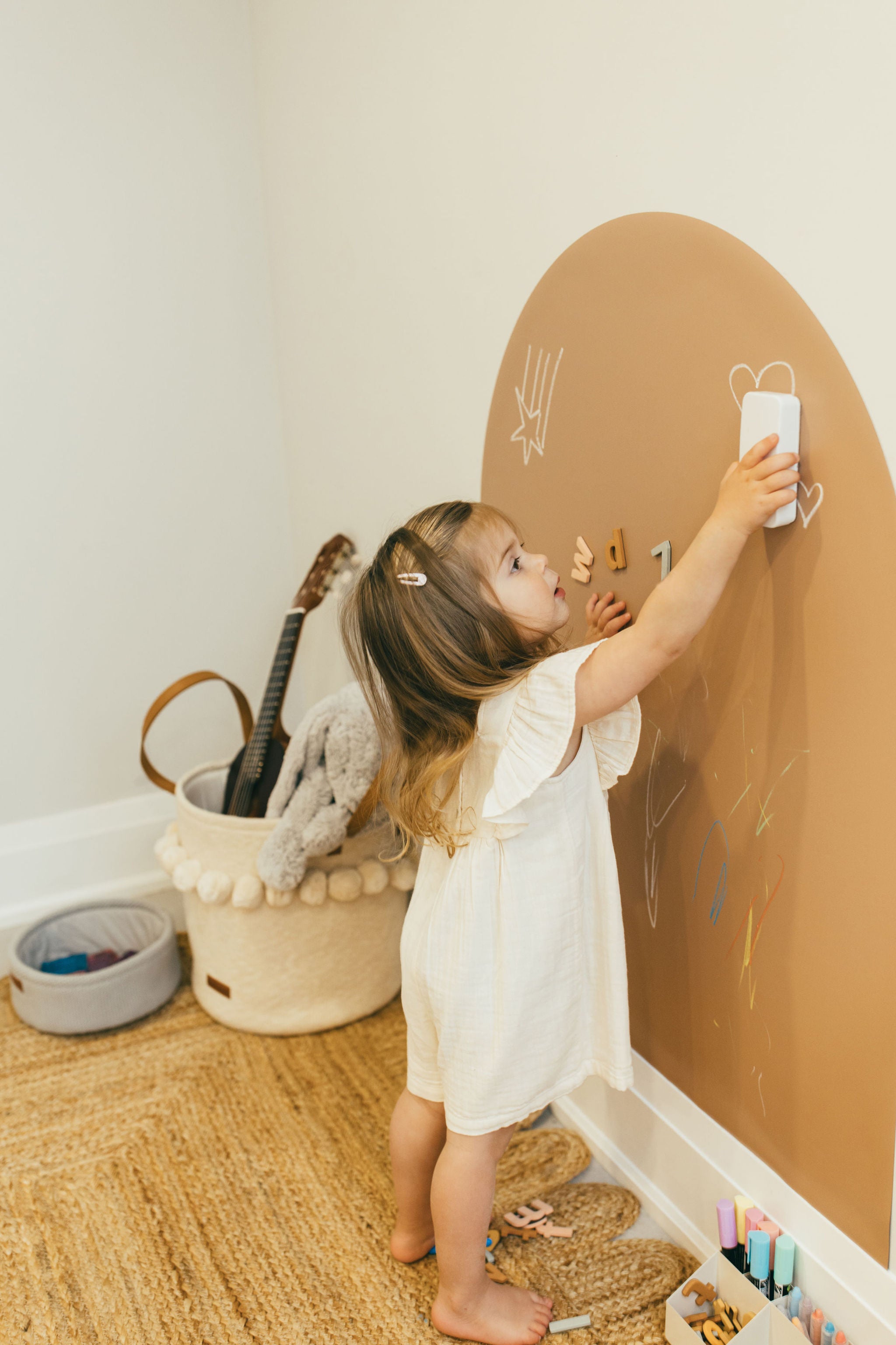 Magic Wall - Arch (Warm Taupe)