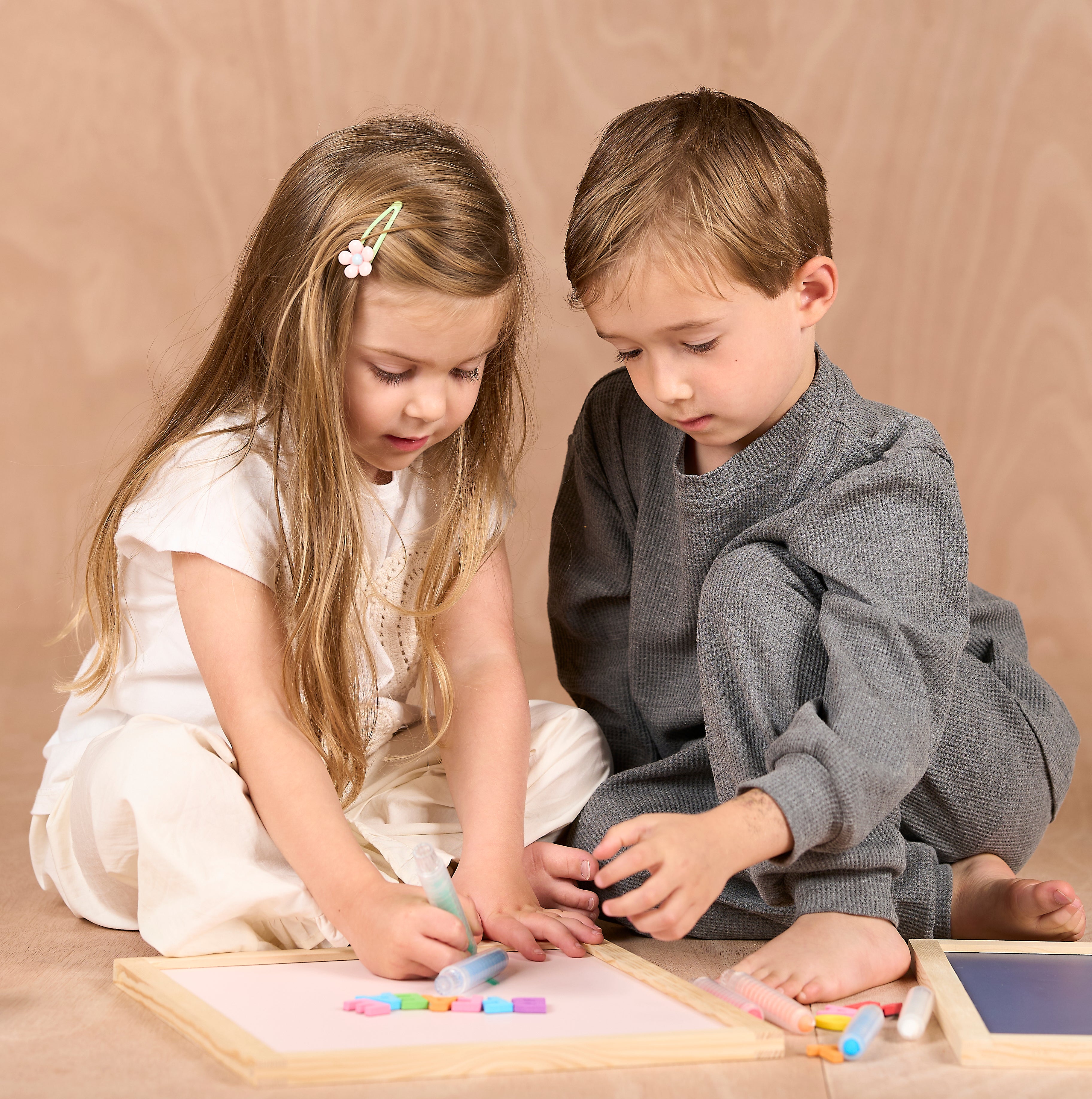 Magnetic Magic Board - Pale Pink