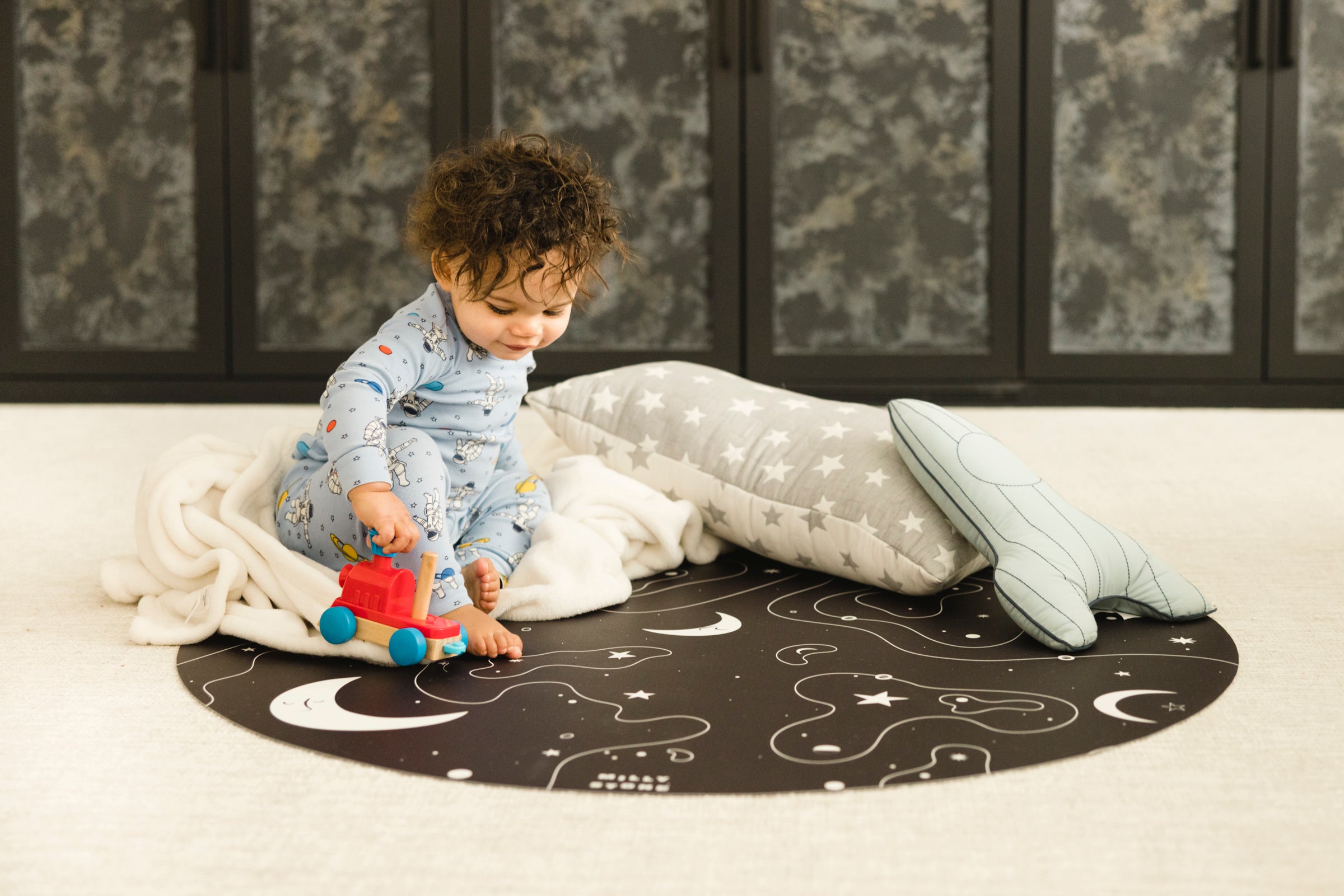 Catch All Mat for Mealtime & Playtime Mess - Constellation