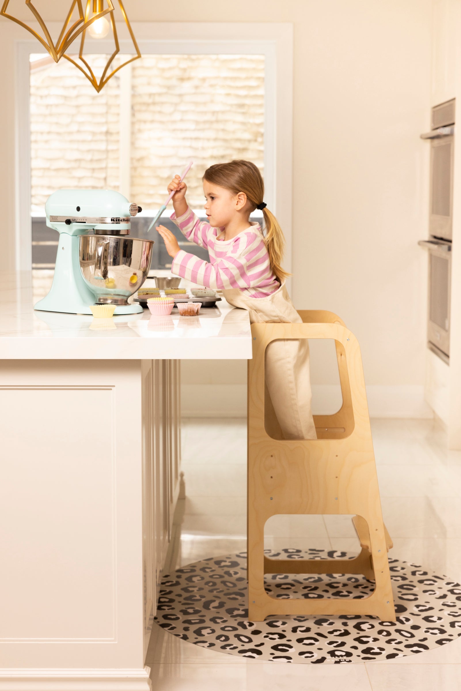Catch All Mat for Mealtime & Playtime Mess - Leopard