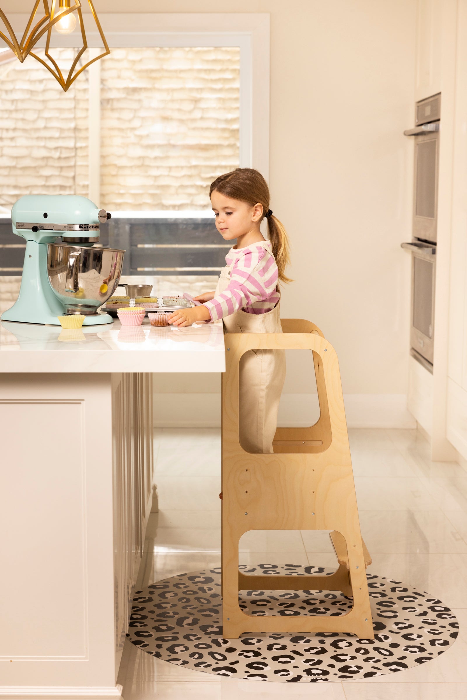 Catch All Mat for Mealtime & Playtime Mess - Leopard